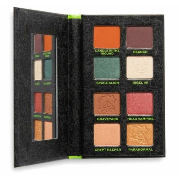 Makeup Revolution X The Simpsons eyeshadow palette - Picture 3 of 5